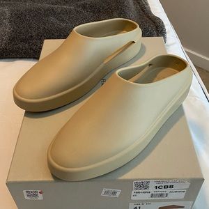 Fear of God California Almond Sz 41   US 9.5